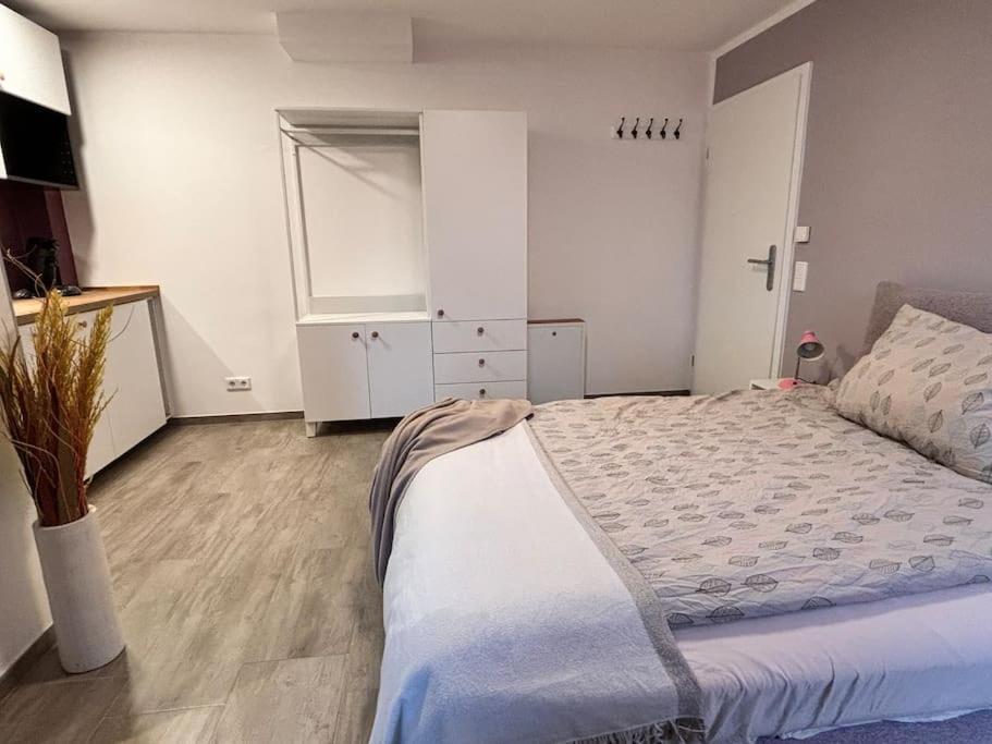 Gemuetlich Mitten In Neu-Isenburg Extérieur photo